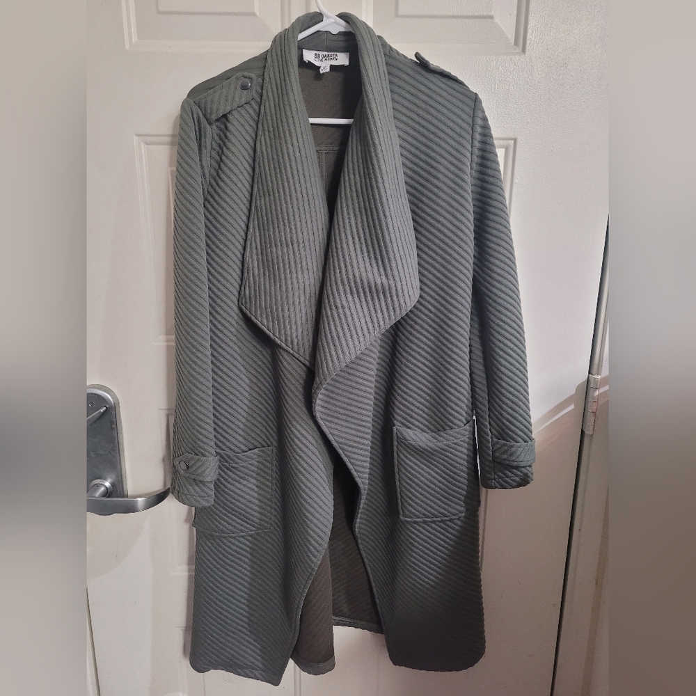 BB DAKOTA‎ STEVE MADDEN Long Coat Size Medium